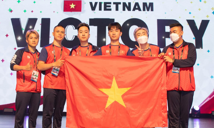 Đội Esport giành HCV đầu tiên tại SEA Games 32