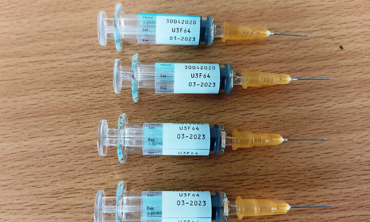 4 trẻ ở Thanh Hóa nhập viện sau khi tiêm vaccine hết hạn