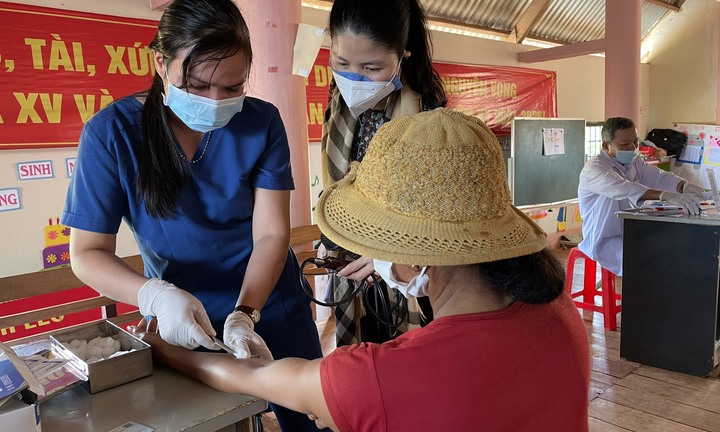 Gần 30.000 người nhiễm HIV không biết mình mắc bệnh