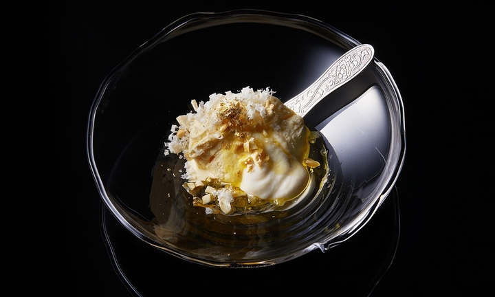 Choáng váng với kem đắt nhất thế giới giá 150 triệu đồng/hộp