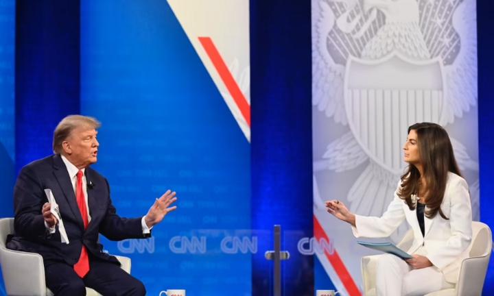 CNN khốn đốn vì mời ông Trump đối thoại trên truyền hình