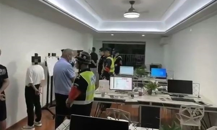 Vừa vào công ty, thanh niên khiến cả công ty bị bắt vì lý do này