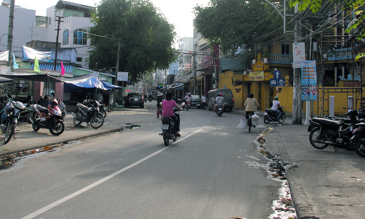 Án mạng đại gia ở Nha Trang, lộ tội ác từ vết rạn trên đèn xe Win