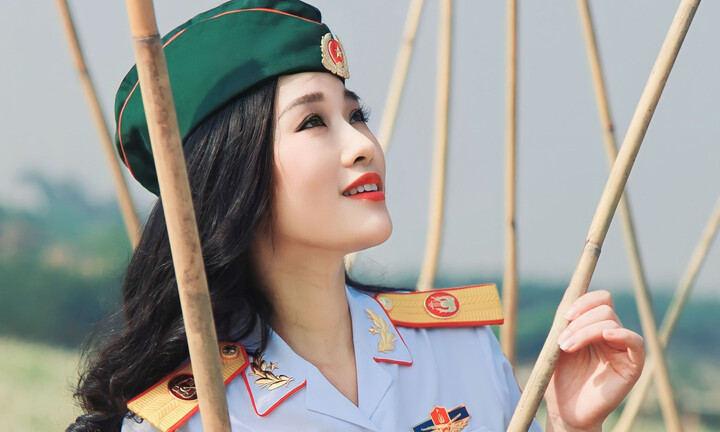 Điều ít biết về Thượng tá, NSƯT Hương Giang - cháu ruột nhạc sĩ An Thuyên