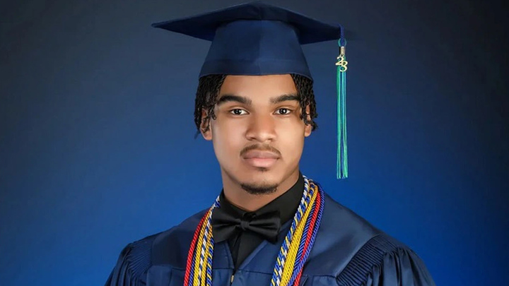 Nam sinh trúng tuyển hơn 170 trường đại học