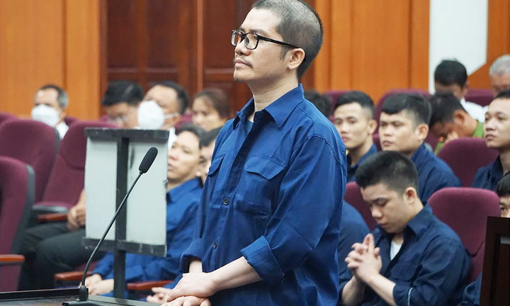 Vợ chồng CEO Alibaba Nguyễn Thái Luyện được bạn nộp hộ 6,4 tỷ đồng khắc phục 