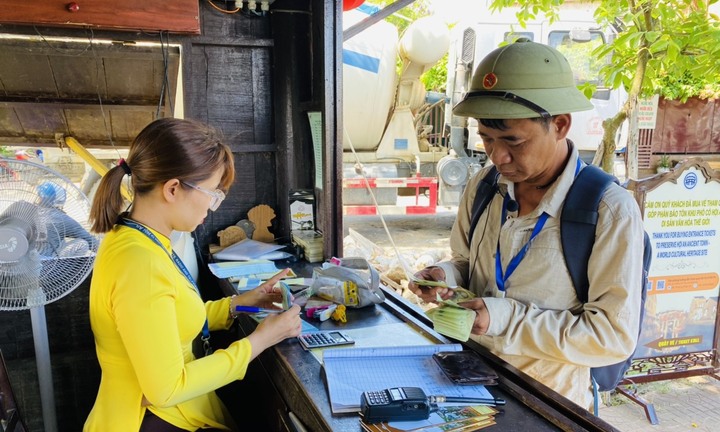 Hội An bán 4.500 vé tham quan phố cổ trong ngày đầu không 'bỏ lọt' khách đoàn