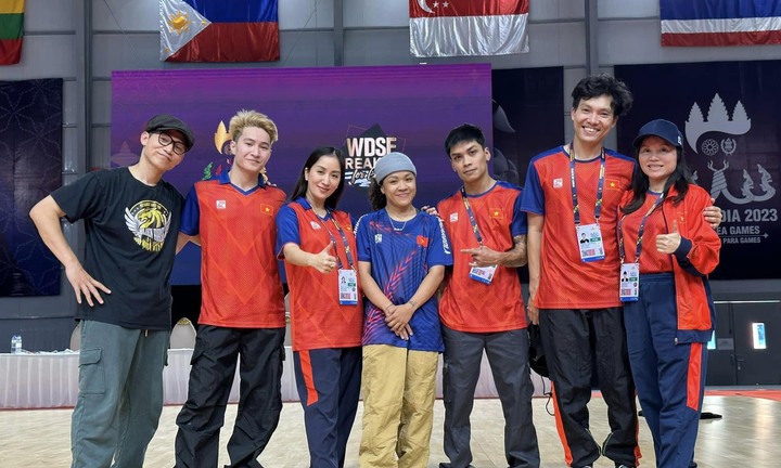 Trưởng nhóm Big Toe đồng hành cùng đoàn Breaking VN tranh tài tại SEA Games 32