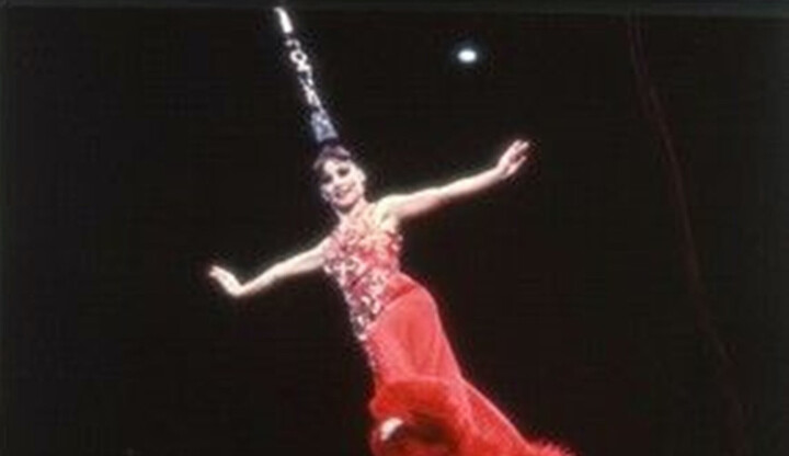 'Tôi cảm thấy như thể họ dội nước nóng lên tóc mình'