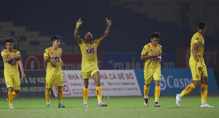V-League 2023 trở lại: Bùng nổ khi bước vào 'chặng nước rút'
