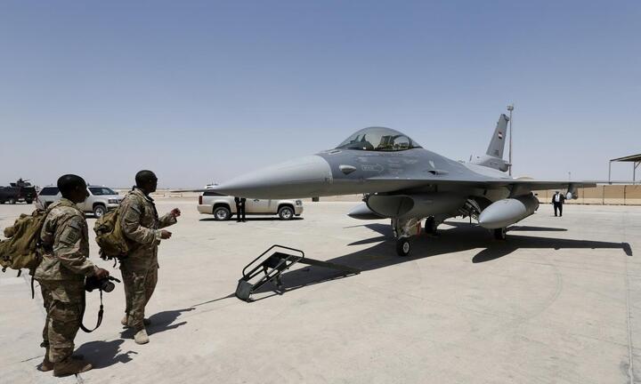 Mỹ tham gia huấn luyện phi công máy bay chiến đấu cho Ukraine