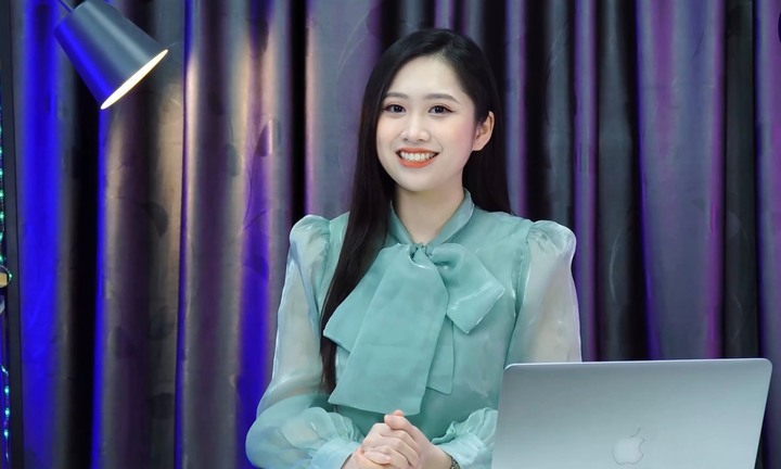 Hành trình chạm tới ước mơ của nữ MC trẻ nhất Đài PTTH Hà Nội