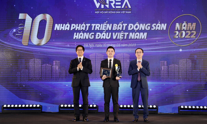 T&T Group được vinh danh Top 10 Nhà phát triển BĐS hàng đầu Việt Nam năm 2022