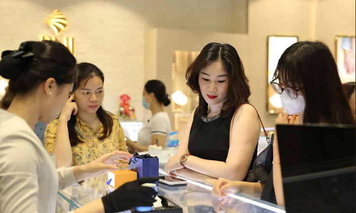 Doanh thu bán sỉ của PNJ giảm hơn 23%, lợi nhuận 'đứng yên' ở mốc 859 tỷ đồng