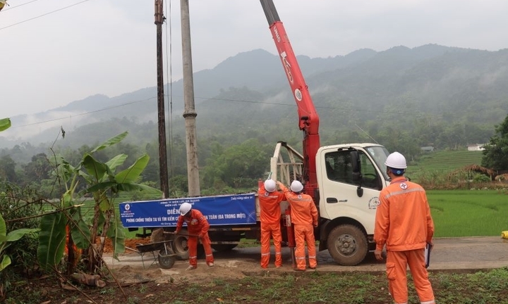 PC Hà Giang đảm bảo an toàn lưới điện trong mùa mưa bão