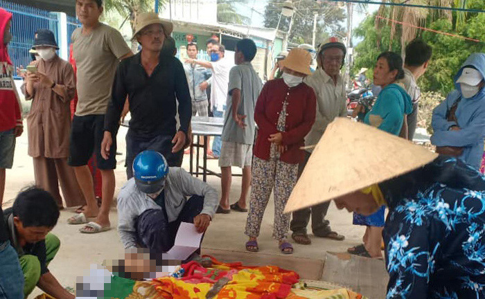 Ninh Thuận: Trượt chân xuống ao, ba trẻ đuối nước thương tâm