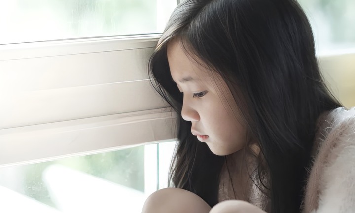 Bố mẹ cần làm gì khi con bị trầm cảm?