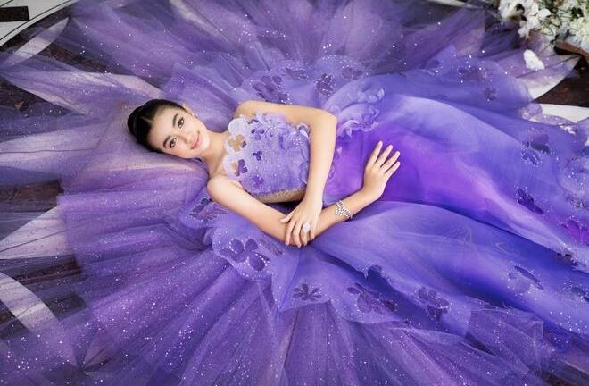 Tiểu công chúa Campuchia gia nhập làng giải trí Kpop