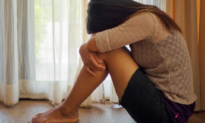 Cô gái nhập viện vì bị bạn trai chê béo xấu 