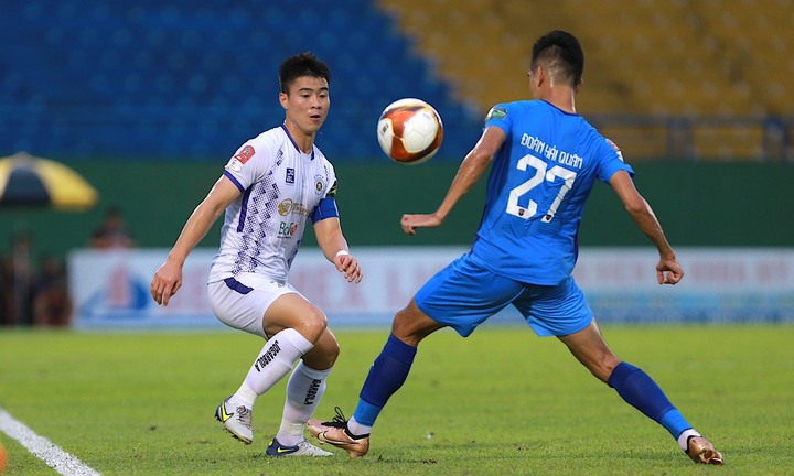Trực tiếp bóng đá CLB Bình Dương 1-1 Hà Nội FC: Văn Tùng lập công