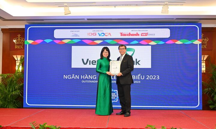 Vietcombank được trao 3 giải thưởng quan trọng về ngành bán lẻ