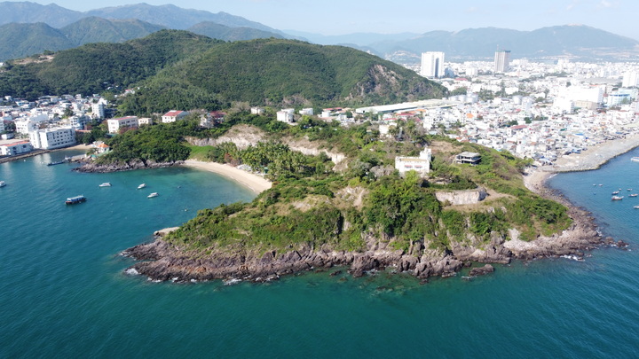 Khánh Hòa chính thức thu hồi 5 biệt thự cổ thuộc di tích lầu Bảo Đại