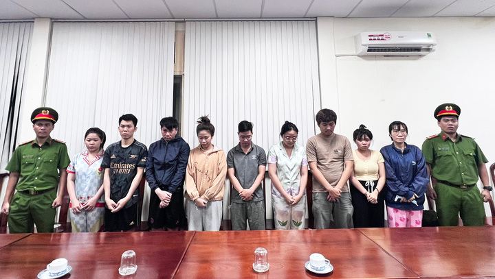 Bắt tạm giam giám đốc, nhân viên 3 công ty cho vay tiền, 'khủng bố' đòi nợ