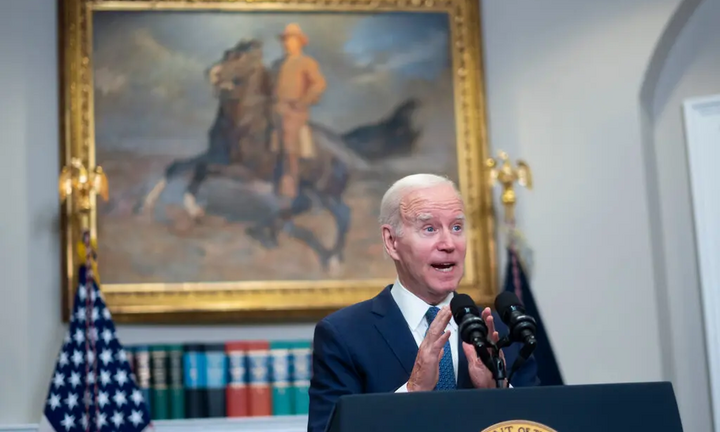 Ông Biden làm gì để cắt giảm chi tiêu hàng trăm tỷ USD tránh vỡ nợ?