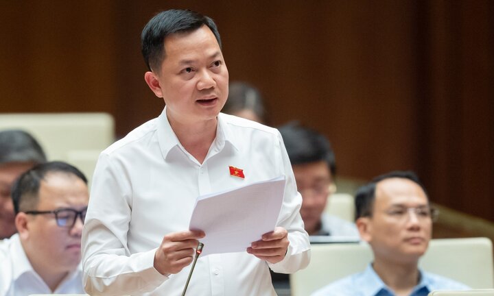 ĐBQH: Lương sĩ quan lái xe tăng bằng nửa tài xế Grab thì rất thiệt thòi
