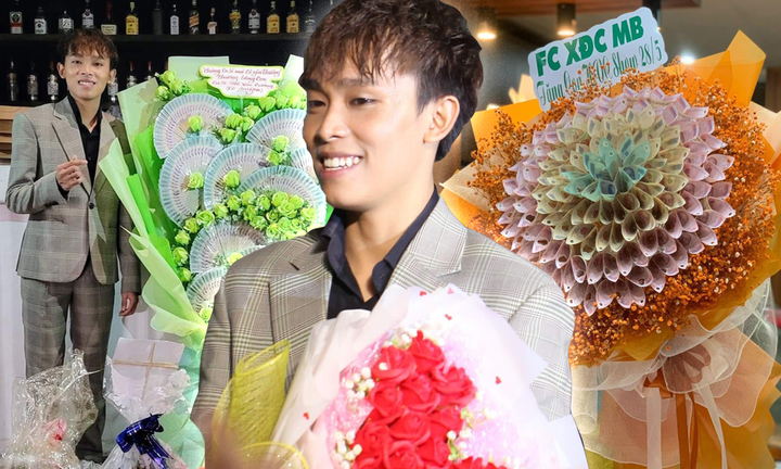 Ngoài cát-sê 'khủng', Hồ Văn Cường nhận được bao nhiêu tiền sau một đêm diễn?