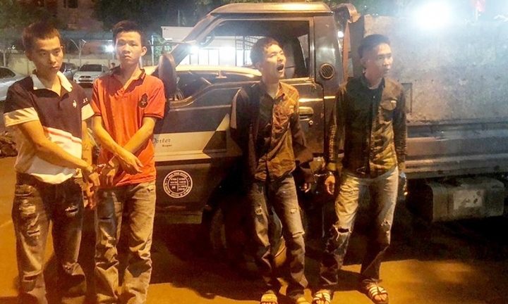 Hà Nội: Bốn kẻ chung tiền mua ô tô tải để 'hành nghề' trộm cắp