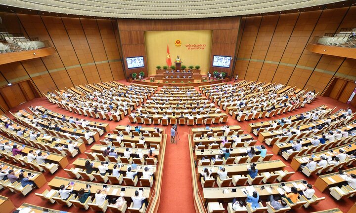 Trực tiếp: Quốc hội tiếp tục thảo luận về kết quả kinh tế - xã hội năm 2022