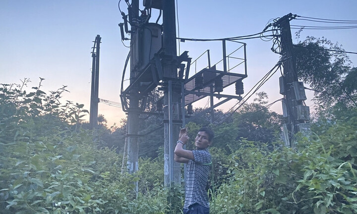 Bắt khẩn cấp thanh niên trộm cắp thiết bị làm cả TP Lào Cai mất điện