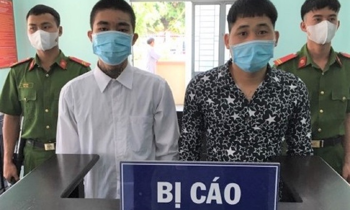 Cướp giật tài sản của các cụ già bán vé số, 2 thanh niên lãnh án tù 