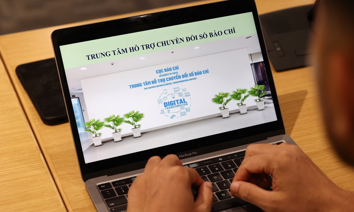Bộ Thông tin và Truyền thông ra mắt Trung tâm hỗ trợ chuyển đổi số báo chí