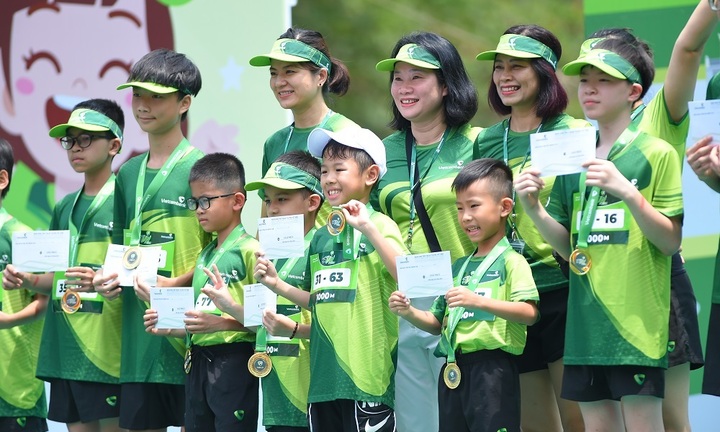 Giải chạy Vietcombank Let’s Run 2023 hưởng ứng Tháng hành động vì trẻ em