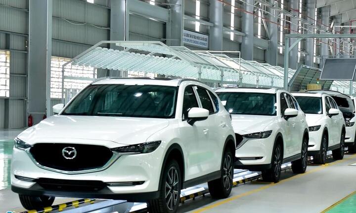 Chính phủ yêu cầu giảm 50% lệ phí trước bạ ôtô trong nước từ 1/7