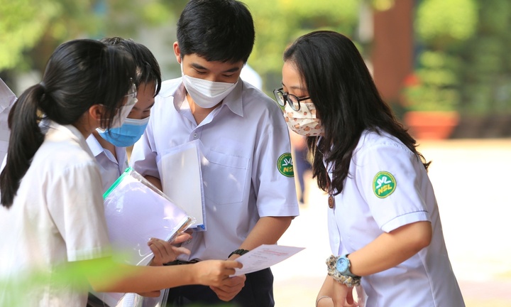 Đề thi tuyển sinh lớp 10 môn Văn Hà Nội