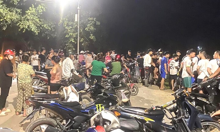 Tìm thấy thi thể người đàn ông giết vợ, đốt nhà hàng xóm nghi ghen tuông