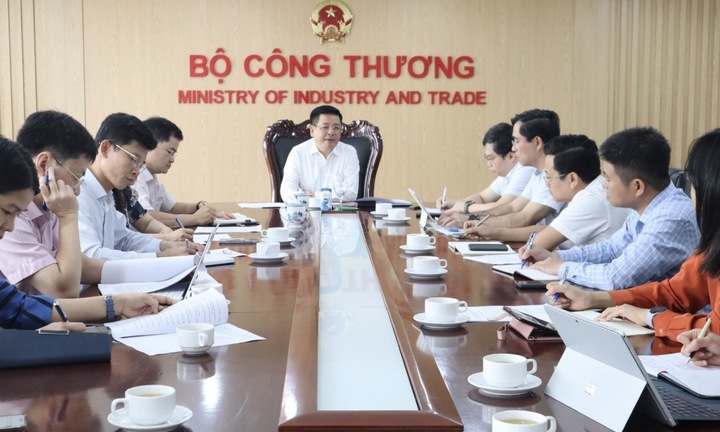 Bộ Công Thương thanh tra cung ứng điện của EVN từ 10/6