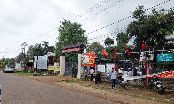 Đã bắt giữ 26 nghi phạm tấn công trụ sở UBND xã ở Đắk Lắk, thu nhiều vũ khí