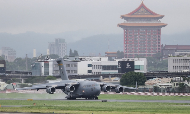 Mỹ lên kịch bản sơ tán công dân khỏi Đài Loan