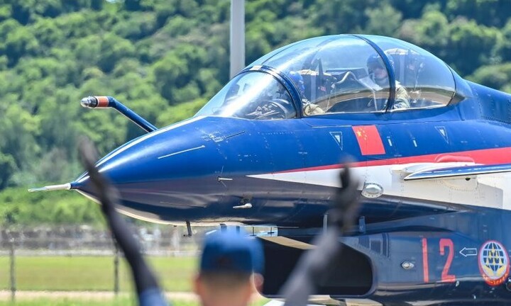 Mỹ trừng phạt cơ sở giúp Trung Quốc tuyển dụng phi công chiến đấu phương Tây