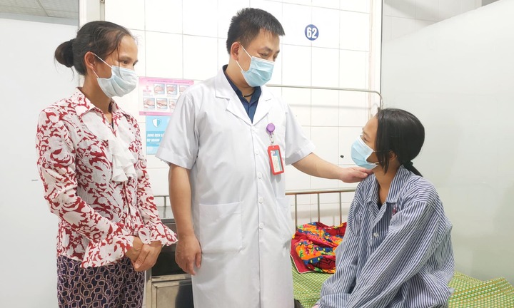 'Bệnh nhân COVID-19 sẽ không còn được điều trị miễn phí'