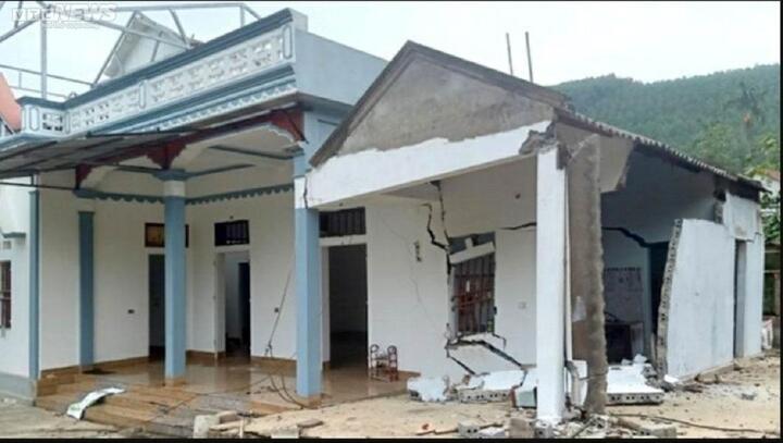 'Hố tử thần' khiến nhà dân ở Phú Thọ sụt lún, nứt toác