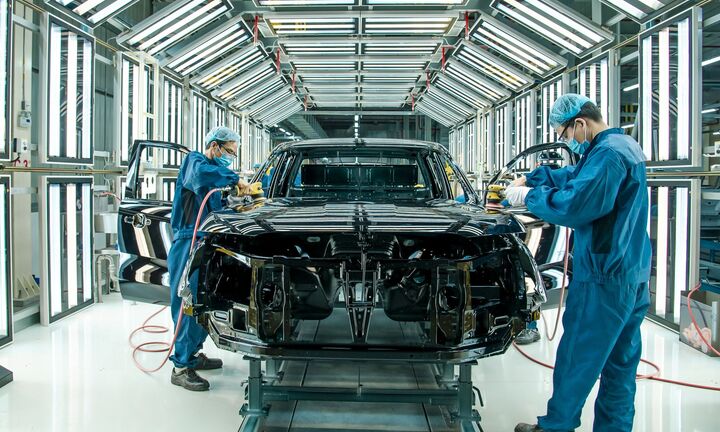 Từ hôm nay, gia hạn nộp thuế tiêu thụ đặc biệt ô tô sản xuất, lắp ráp trong nước