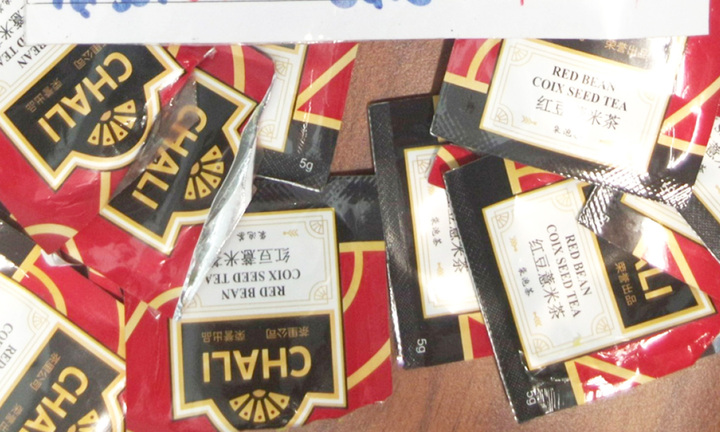 Ma túy 'núp bóng' trong các gói trà thảo mộc ở Bình Phước