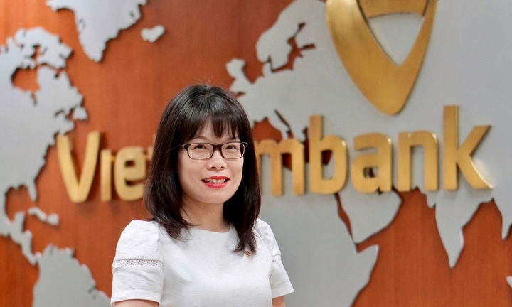 Điều chỉnh một số phí dịch vụ: Lãnh đạo Vietcombank nói gì?