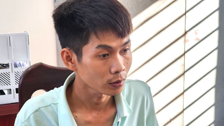 Khởi tố nam thanh niên bắn vỡ kính ô tô trộm giấy tờ rồi đòi tiền chuộc