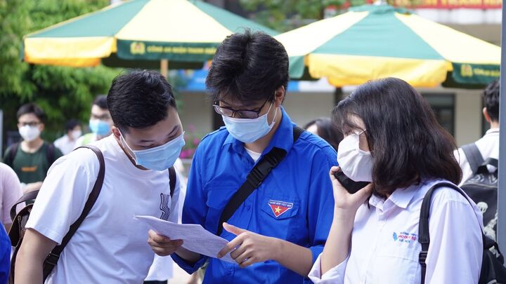 Đề thi tốt nghiệp THPT 2023 môn Địa lý